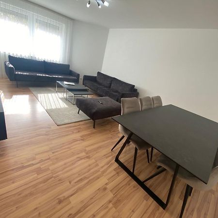 3 Zimmerwohnung Naehe Autobahn A8 Аугсбург Экстерьер фото